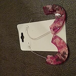 ❄️Large Red & White Gold Tone Half Hoops Earrings ❄️ Winter Sale ❄️